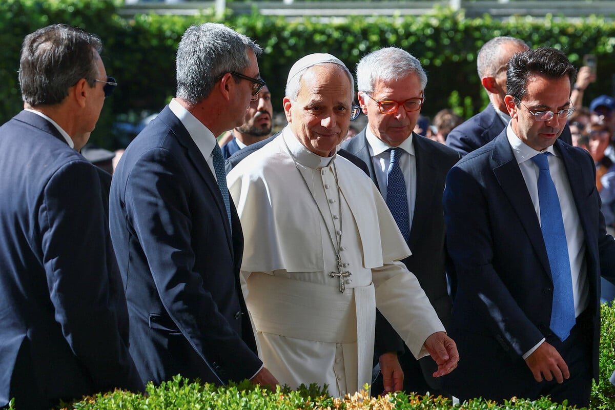 Pope Leo has "good night" in hospital amid lung cancer surgery recovery