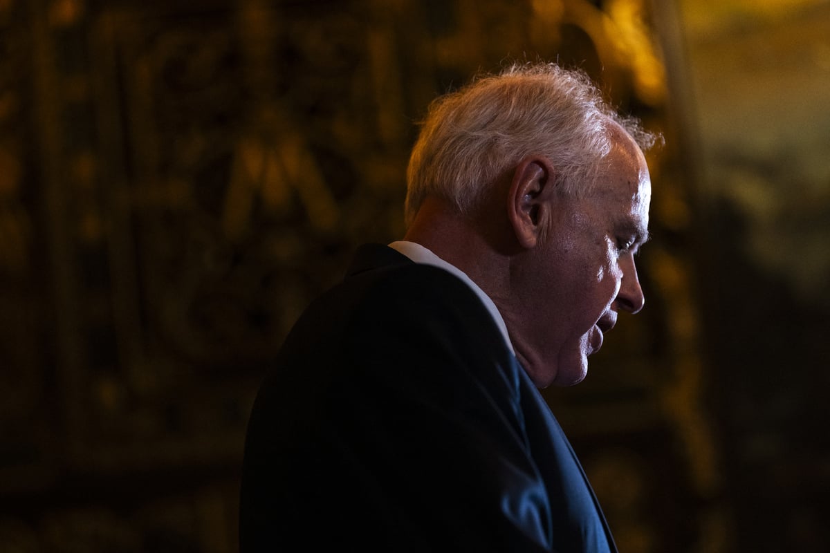 Tim Walz compares ICE invasion of Minnesota to Anne Frank's description of Nazi occupation