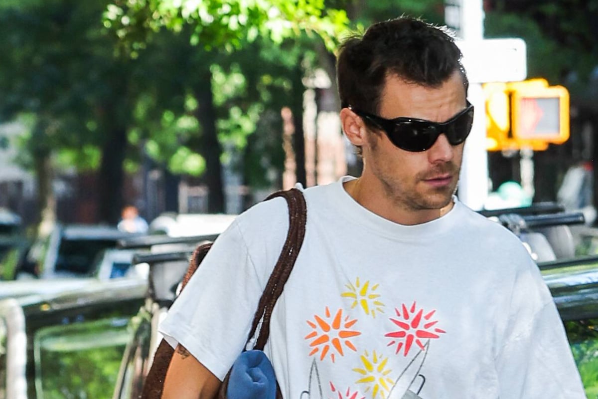 Harry Styles gets into heated confrontation with man seeking his autograph in NYC