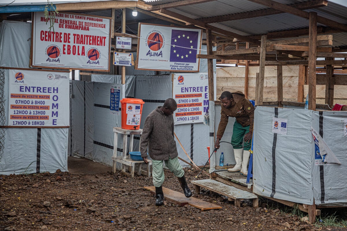 DR Congo's deadly Ebola outbreak is "growing exponentially," UN warns, as death toll reaches grim milestone