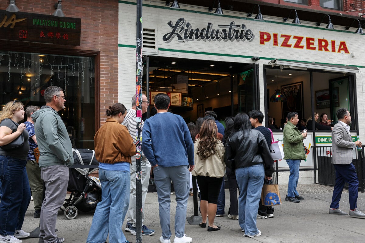 In New York City, waiting in line becomes a viral social scene