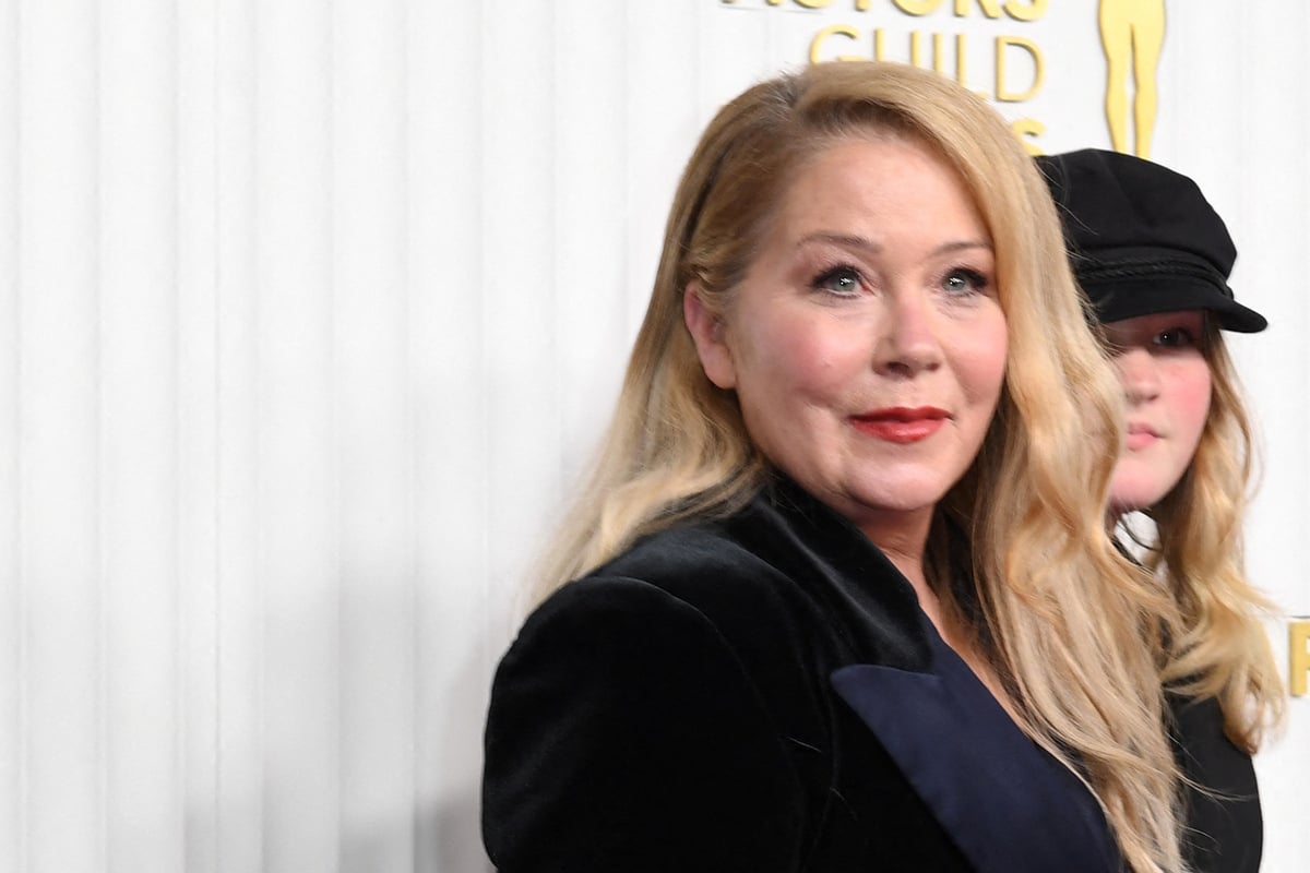 Christina Applegate breaks silence after months of hospitalization: "Love to you all out there"