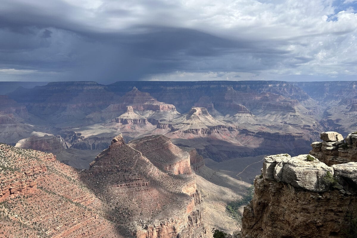 Grand Canyon floods: Bodies recovered as new storms threaten desperate search efforts