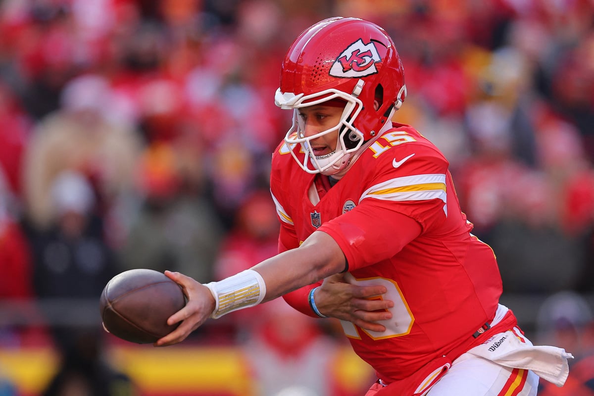 Patrick Mahomes back in full practice as he remains "optimistic" for NFL opener