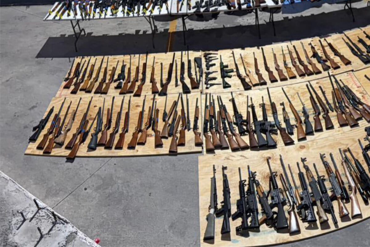 Mexico seizes huge trove of guns smuggled out of Texas