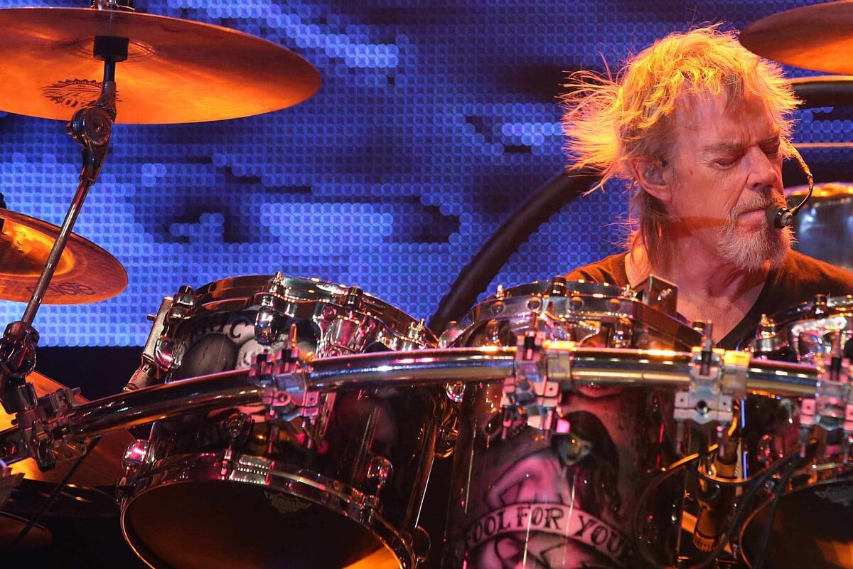 ZZ Top drummer Frank Beard has died: "Great friend and collaborator"