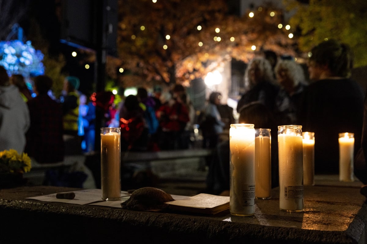 Suspected Oregon school shooter was "withdrawn" and "real loner," neighbors say