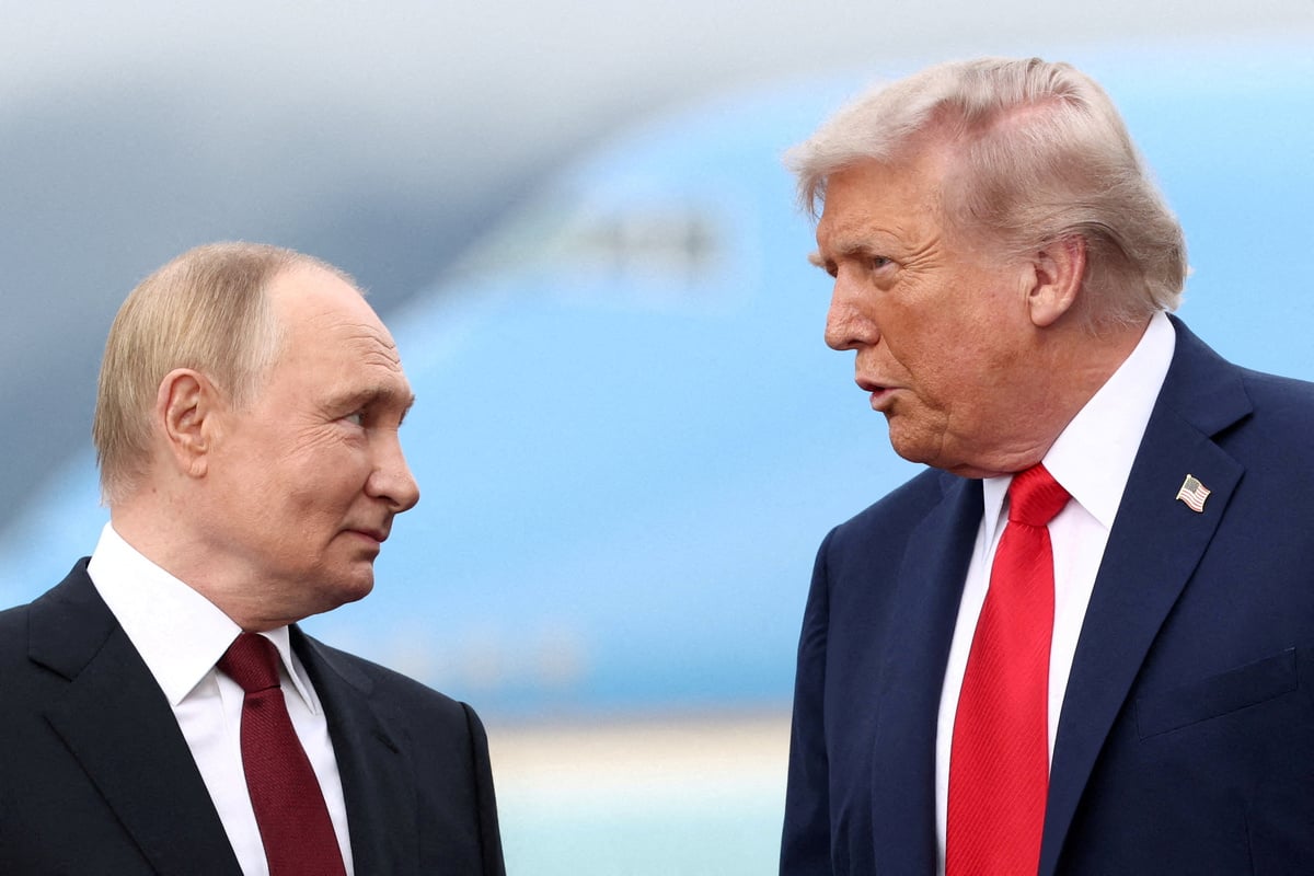 Trump draws criticism from unlikely DC allies over Russia ties: "Keeps getting dirtier"