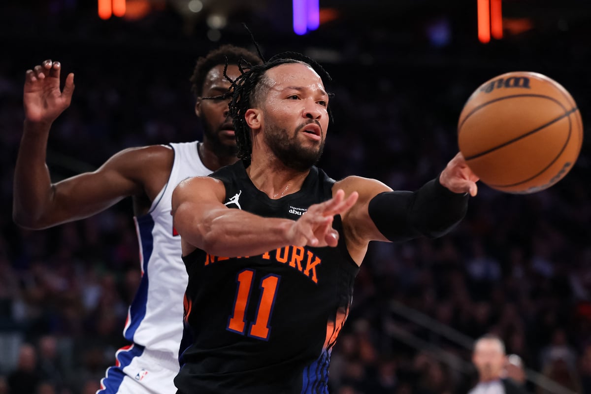 NBA reigning champ Knicks earn first win of the season against Pistons