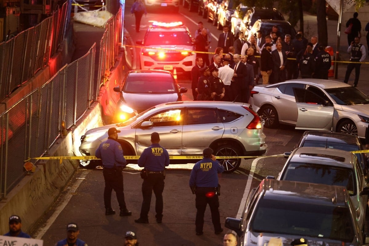 Man shot by federal agents in New York City during alleged ICE operation