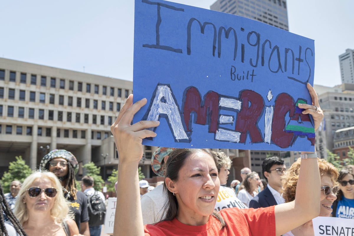 Trump's mass deportations are triggering "cascade of human rights violations," UN experts say
