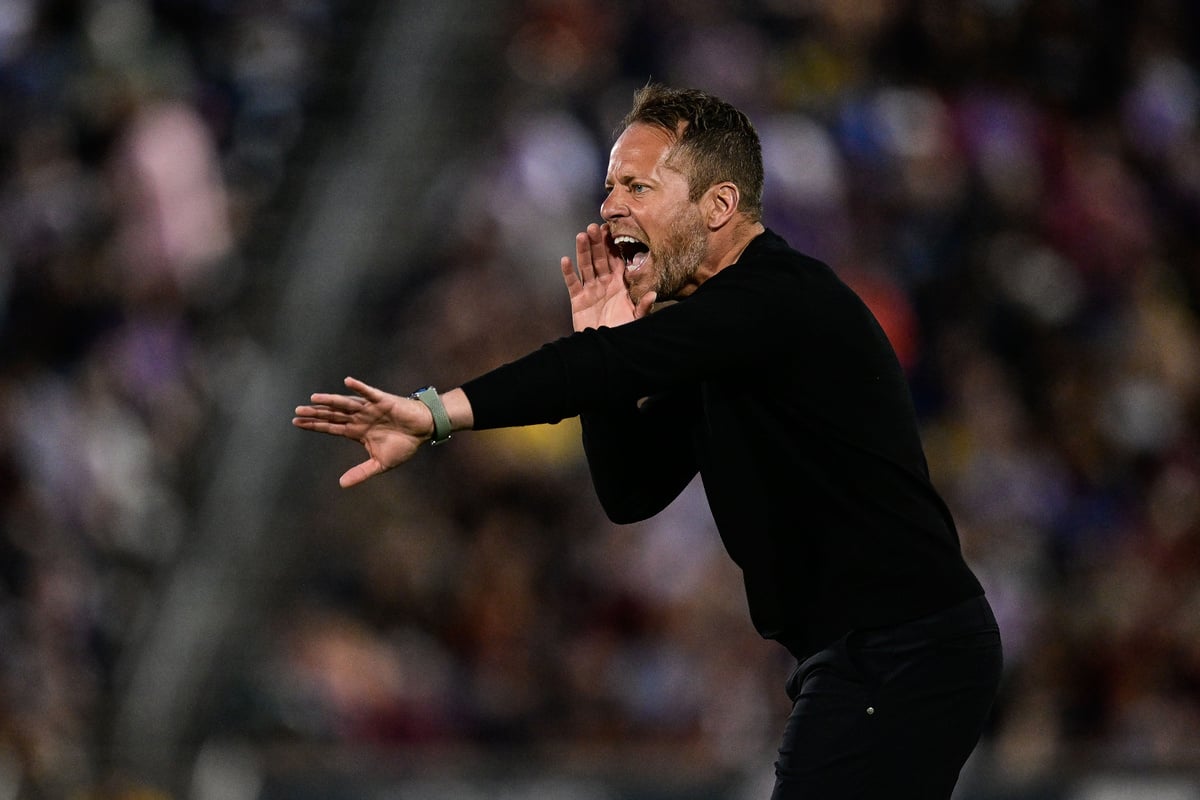 LAFC fires coach Marc Dos Santos after loss to FC Dallas