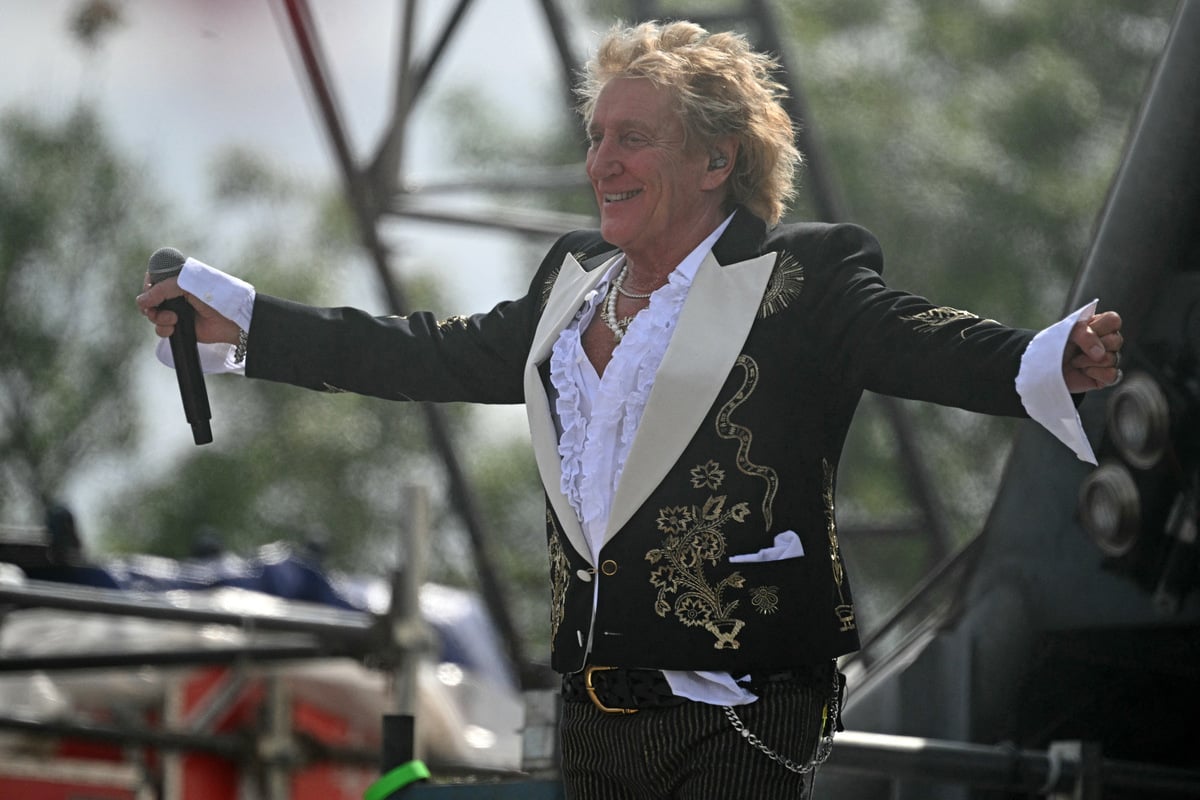 Rod Stewart cancels remainder of US tour after heart operation