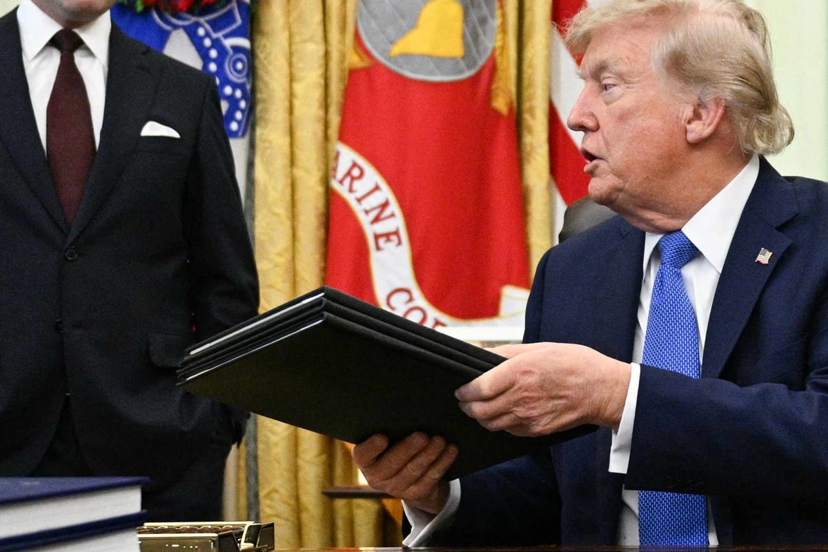 Trump comes after US citizenship "birth tourists" in new executive order: "It's very unfair!"