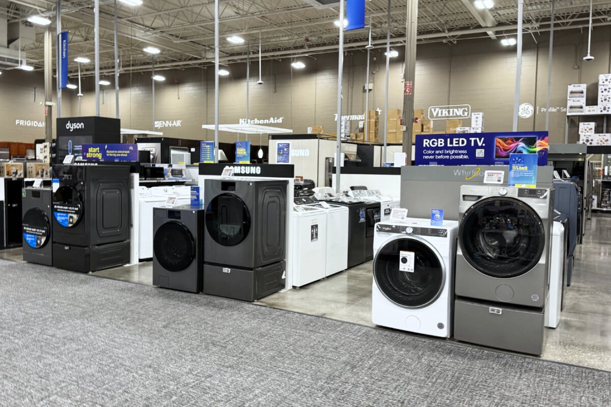 Best Buy shoppers are saving hundreds of bucks right now and here's how