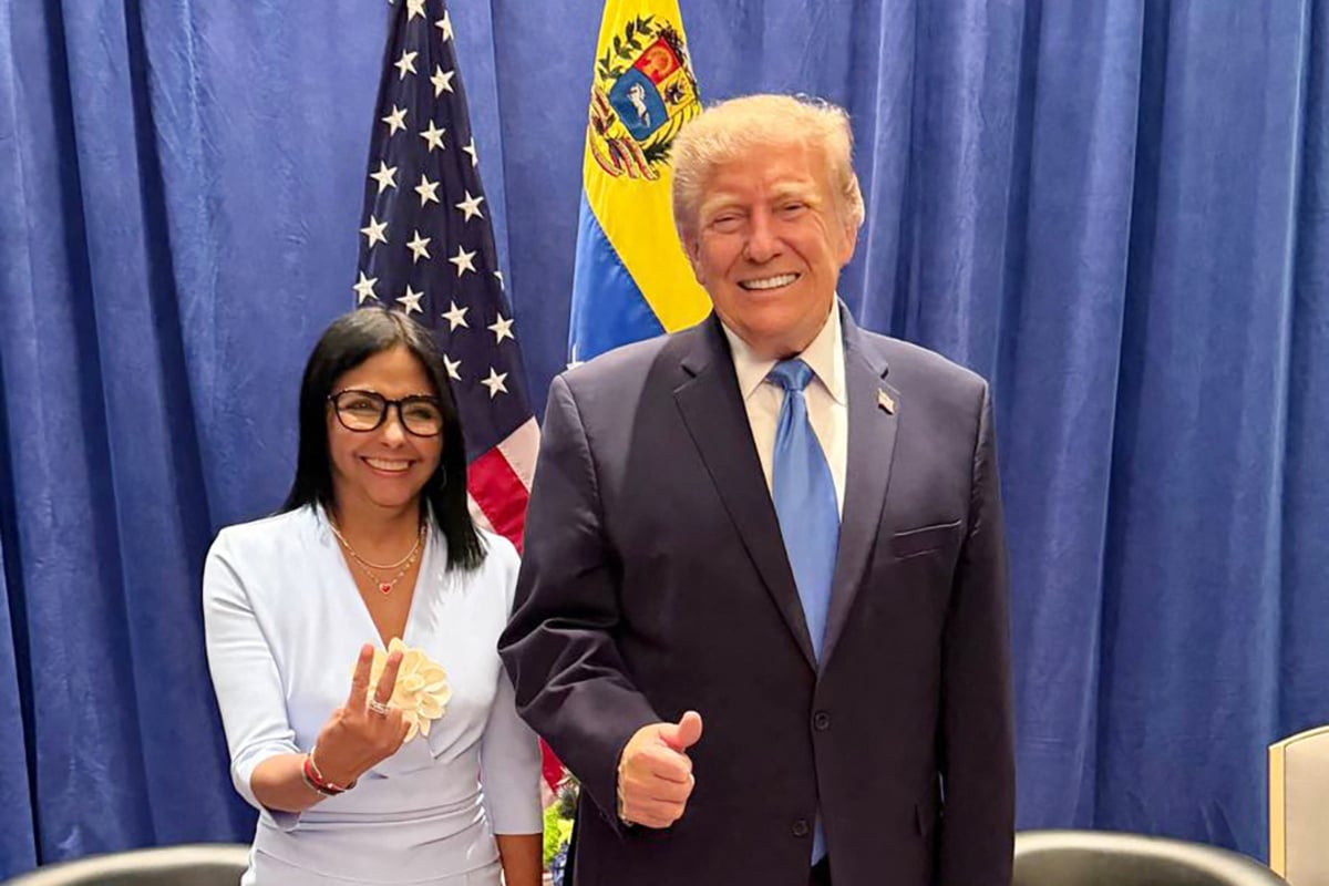 Trump meets with Venezuela's interim leader face to face for first time