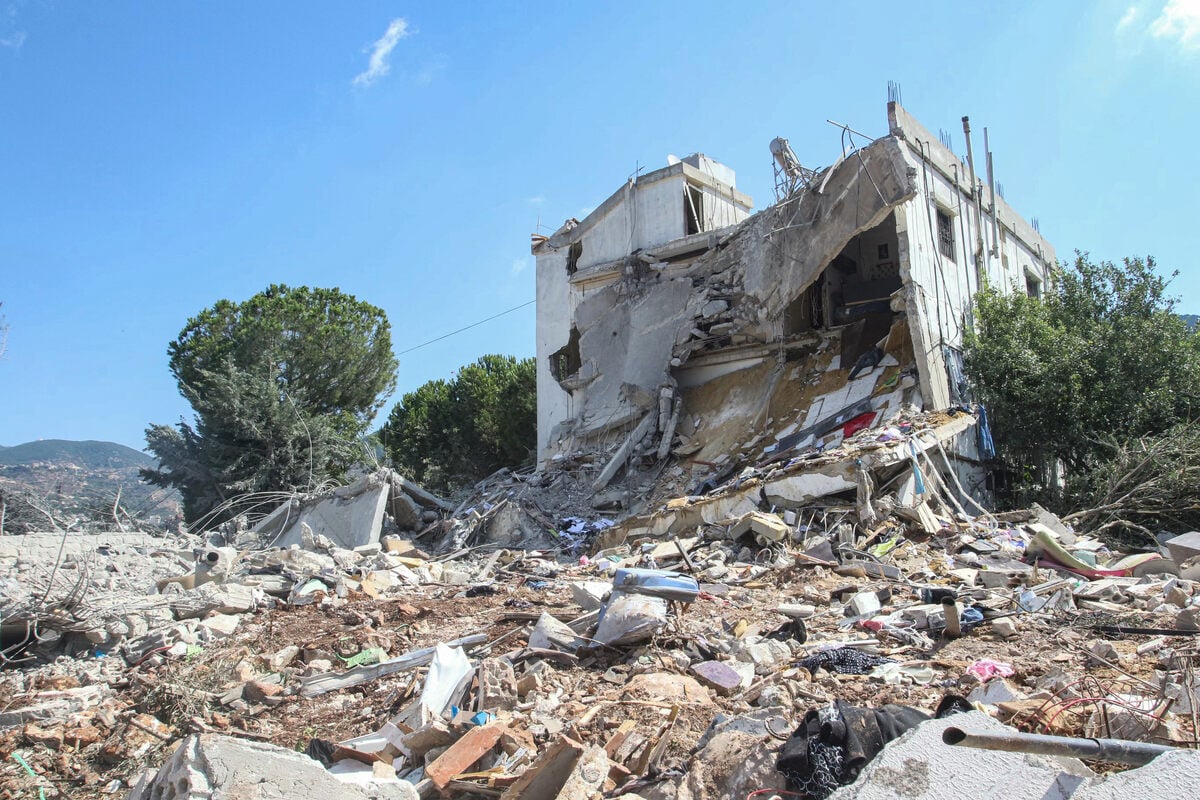 Lebanon's president calls for US help after four killed in Israeli strikes