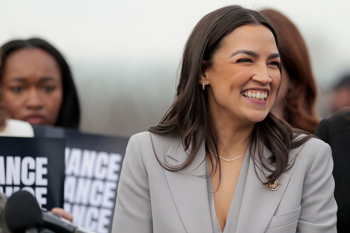 AOC makes massive announcement "to feel more in control of my life"