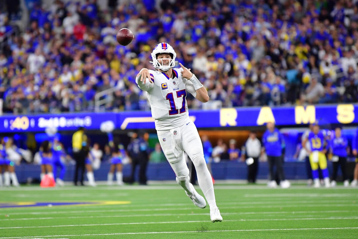 Josh Allen rushes Bills to thrilling overtime win over Rams