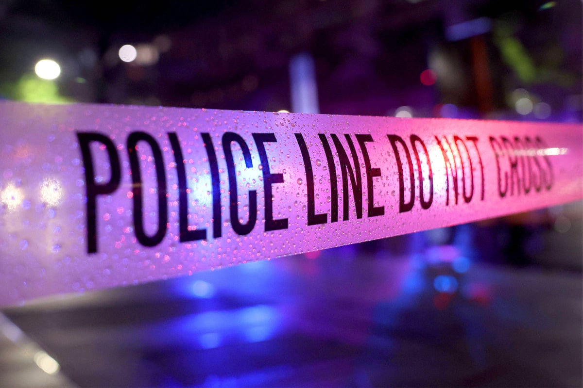 Manhunt underway after 5 shot outside Virginia State University dorms