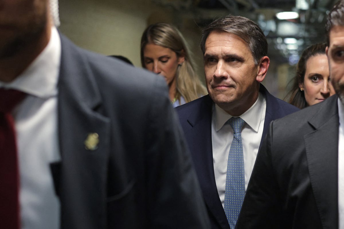 Todd Blanche narrowly confirmed as new attorney general in latest Senate vote