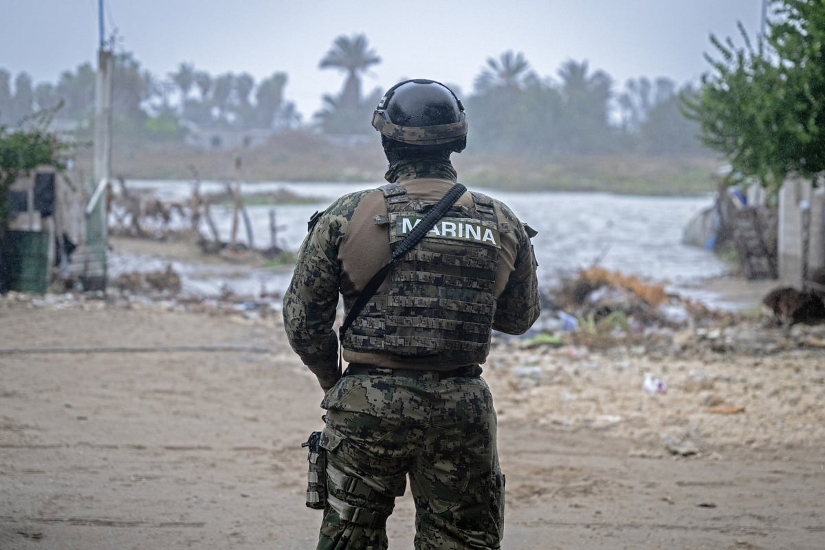 Hurricane Polo makes landfall in Mexico, bringing life-threatening winds and flooding