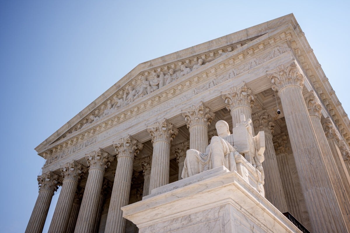 Trump admin. asks Supreme Court to restore states' access to citizenship database ahead of midterms
