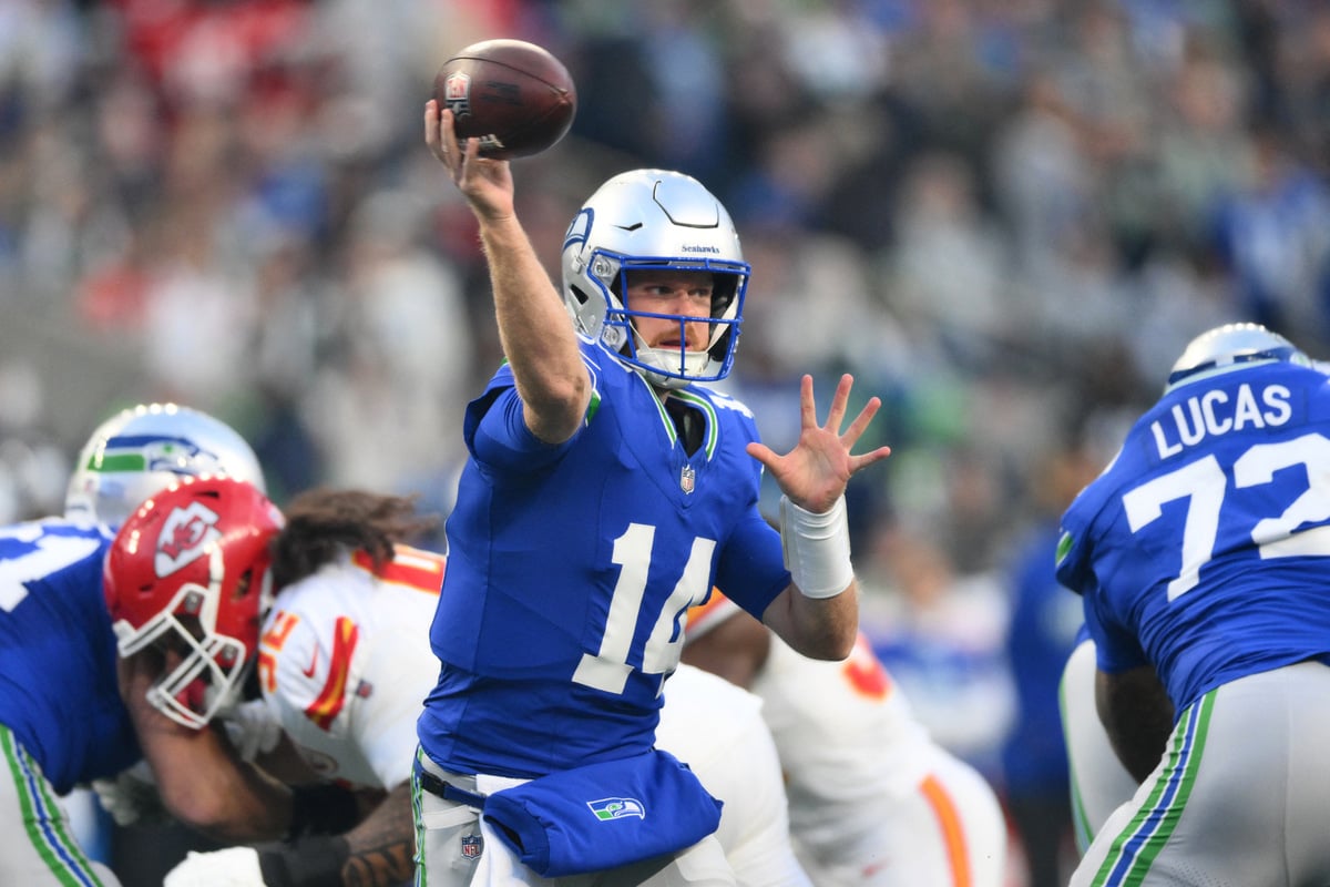 Chiefs and 49ers suffer first losses of NFL season as Vikings stay unbeaten