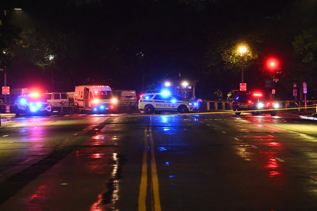 White House gunman killed by Secret Service and bystander hit after intense shoot-out
