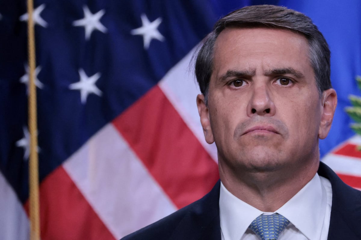 Todd Blanche officially sworn in as Trump's attorney general after narrow confirmation