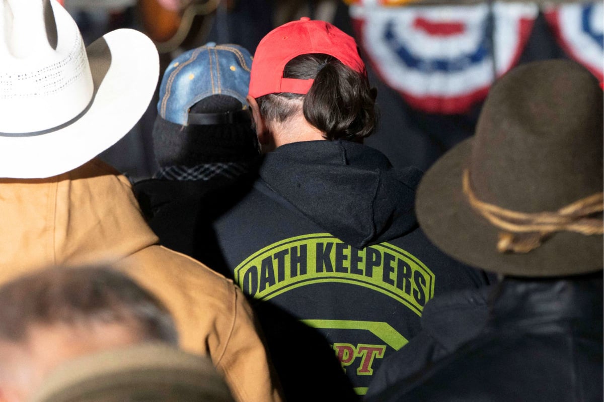 Trump scores win for Oath Keepers as judge "reluctantly" grants request to toss January 6 case