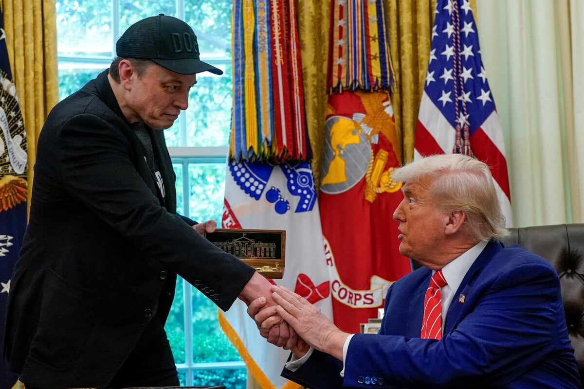 Trump plays down messy Musk breakup as White House extends olive branch!