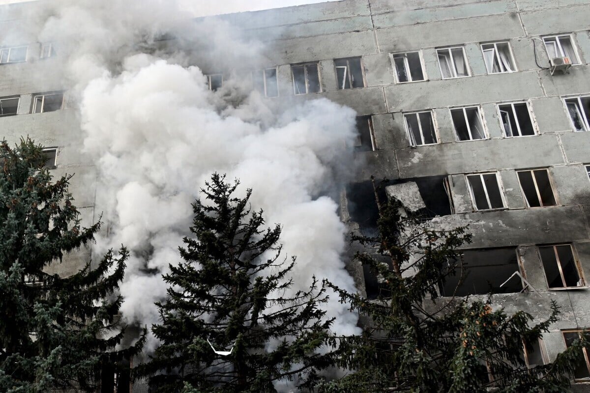Fresh Russian strikes in Ukraine kill at least 11, including 3 children