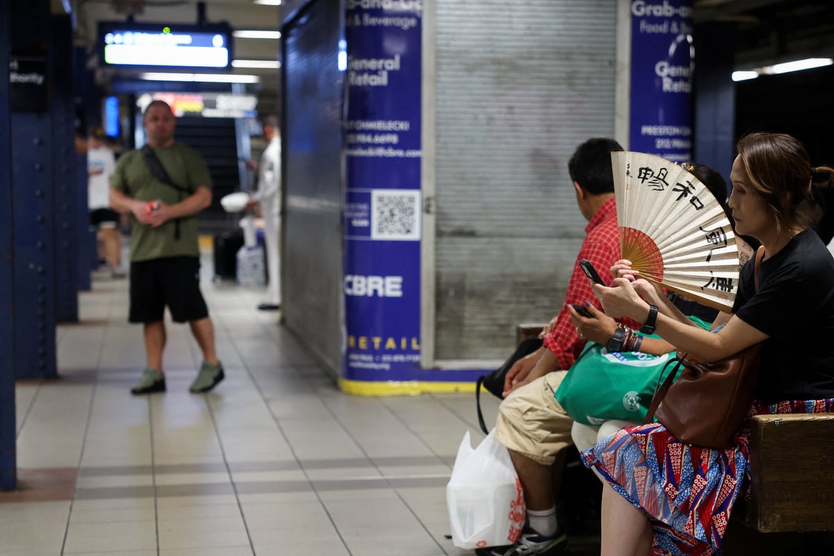 Record-smashing heat wave surges across the US, putting nearly 100 million under alerts