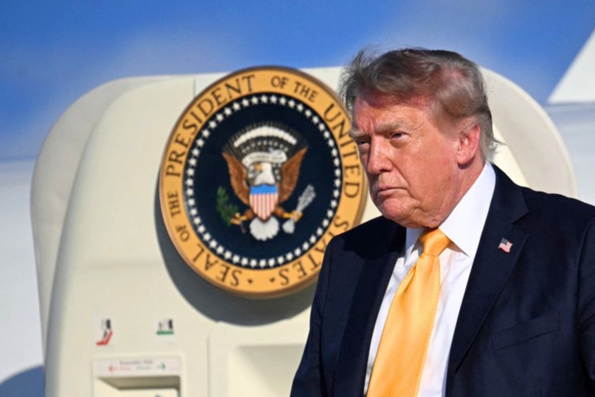 Trump breaks the internet after revealing bold, new dark hairstyle 