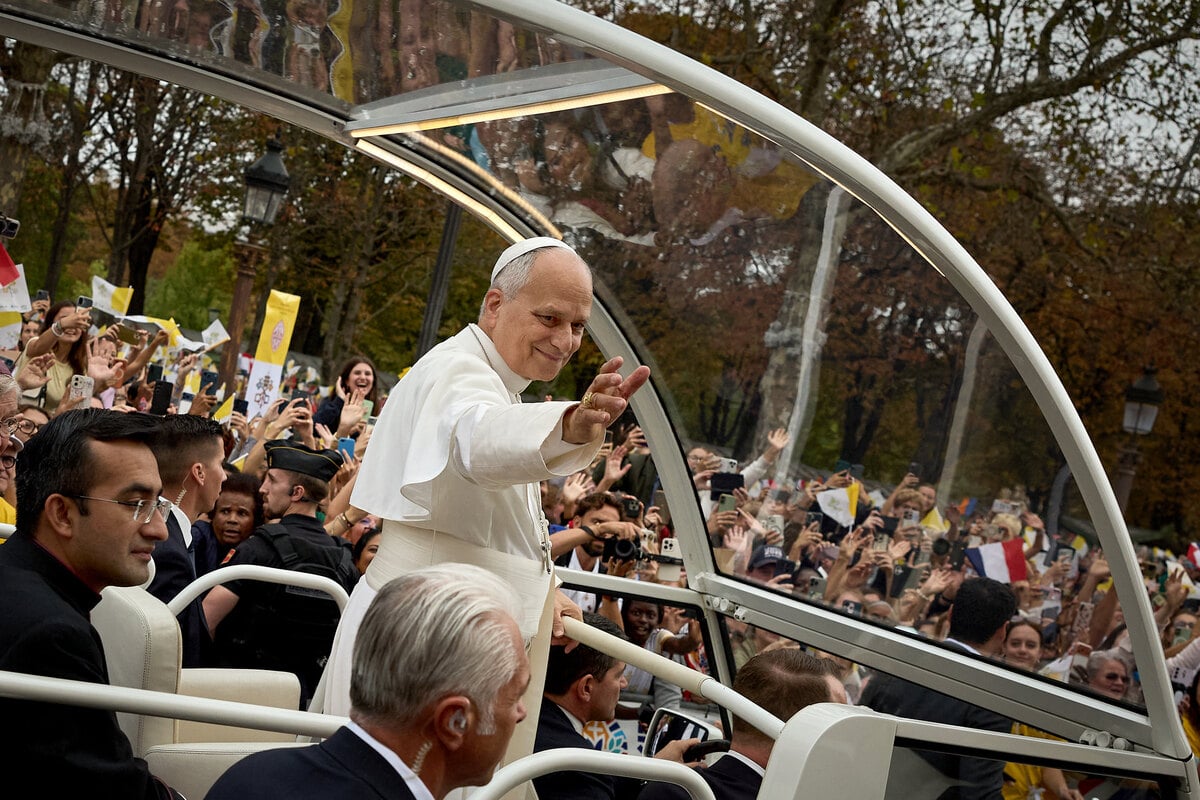 Pope Leo stresses role of women in "building a civilization of love" during Paris visit