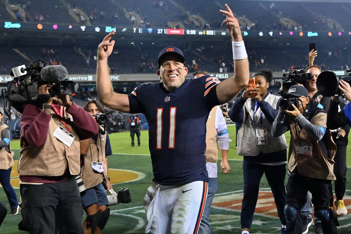 Quarterback Case Keenum shines in first game since 2023 as Bears thrash Eagles