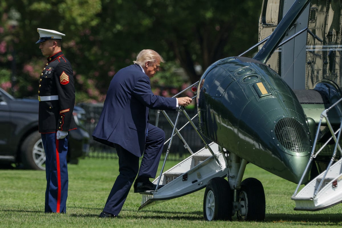 Construction at White House contributed to Trump helicopter's close call with passenger plane, investigators find