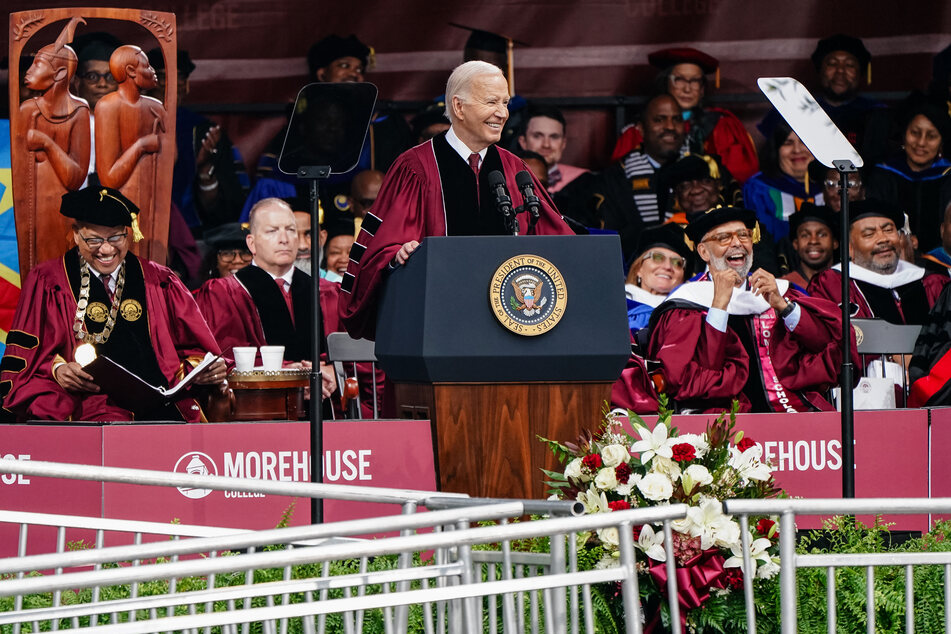 President Joe Biden (c.) speaks at the Morehouse College Commencement on Sunday in Atlanta, Georgia.