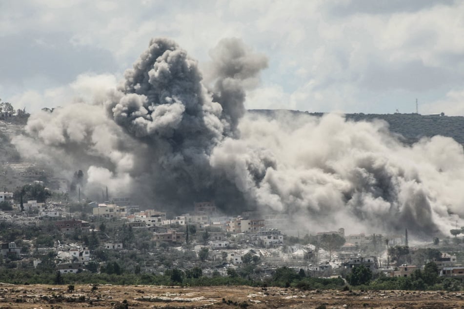 Smoke rises from the site of an Israeli airstrike that targeted the Lebanese village of al-Mansouri on September 5, 2026.
