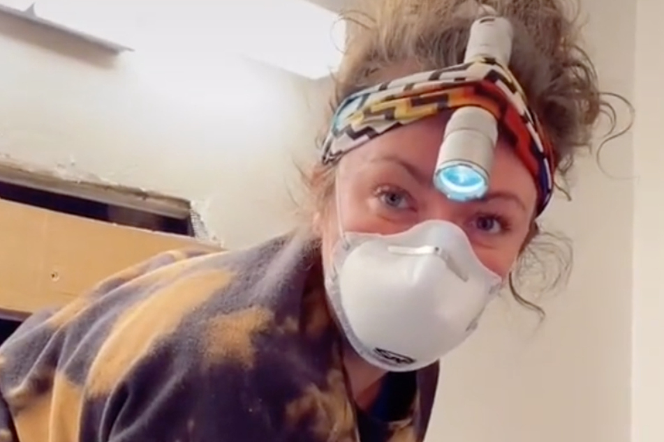 Samantha Hartsoe's four-part New York City Mystery video series has gone viral.
