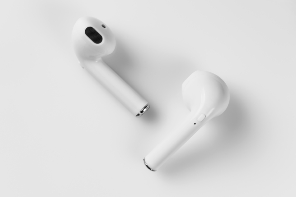 Midnight munchies: man swallows AirPod in his sleep!