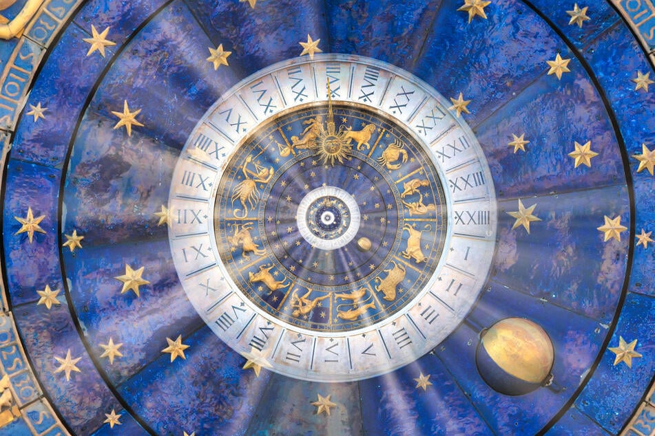 Today's horoscope: Free daily horoscope for Friday, February 2, 2024