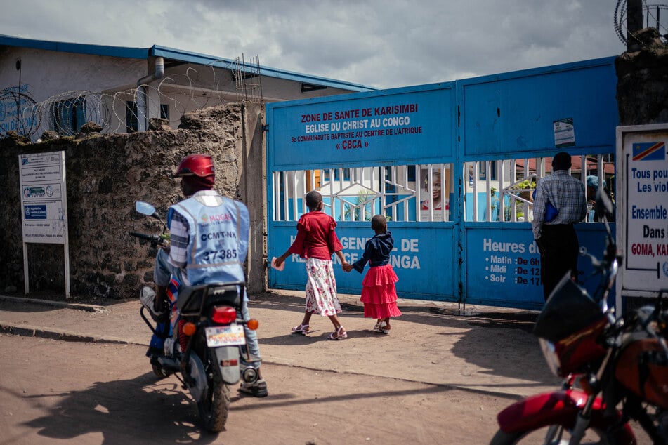 White House refused to allow return of Ebola-infected US doctor, report reveals