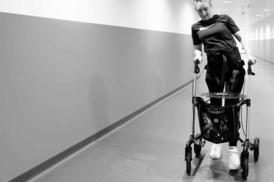 Can brain stimulation help those with spinal chord injuries walk again?