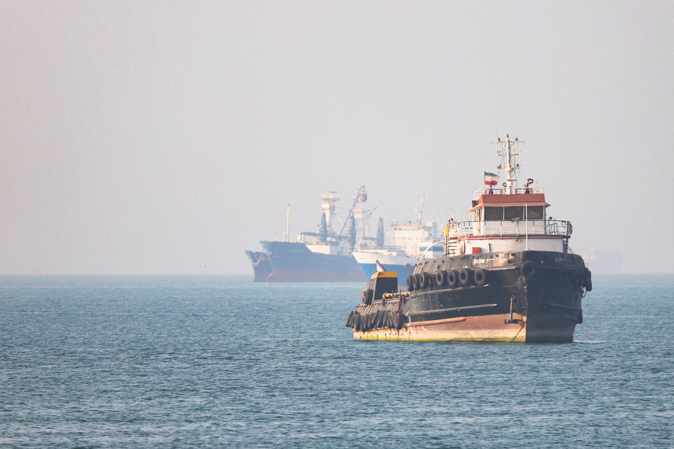 US forces destroy six Iranian boats in major flare-up after Tehran fires "warning shot"
