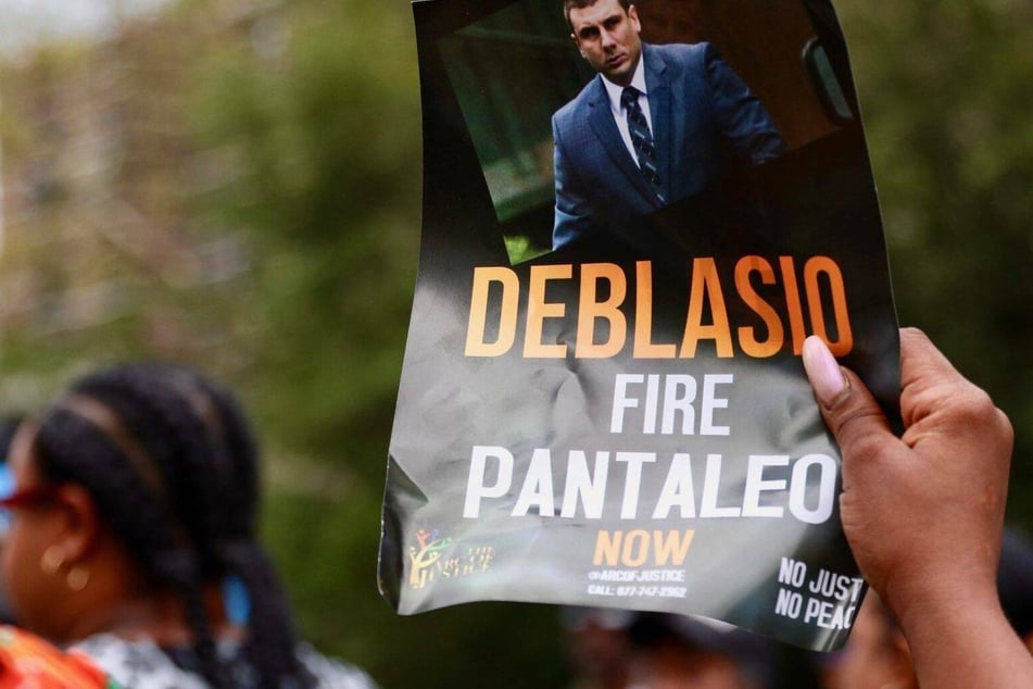 Ex-NYPD officer involved in Eric Garner's death loses appeal to get job back