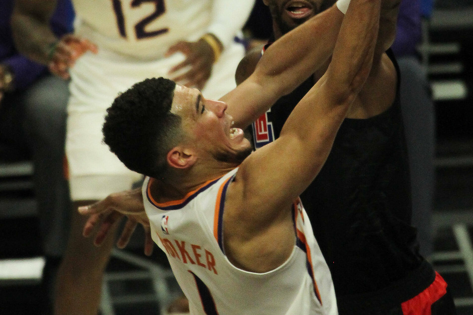 Devin Booker of the Phoenix Suns (1)