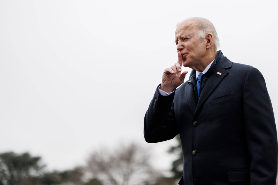 Biden administration declines to extend student loan payment freeze