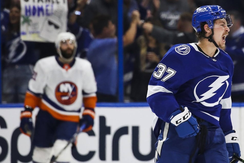 NHL Playoffs: The Bolts are back in the Stanley Cup Finals after outlasting the Isles in Game 7